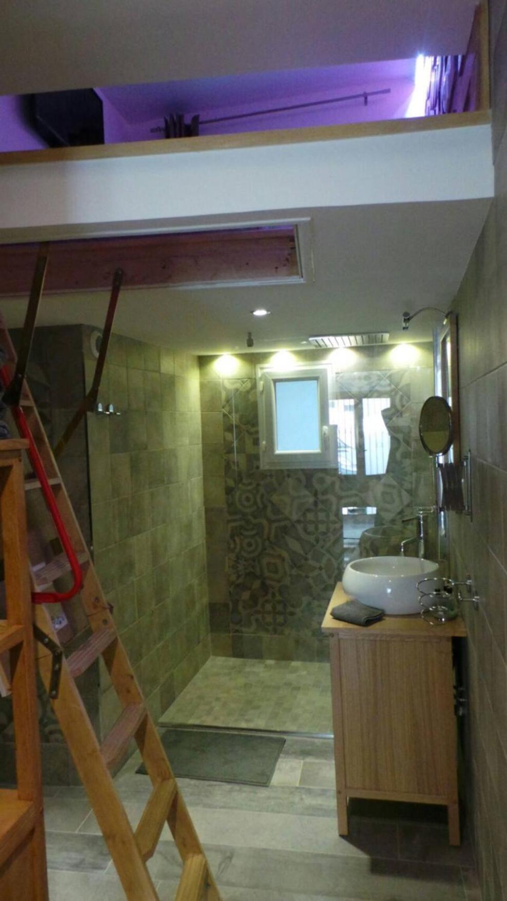 Studio Avec Mezzanine 昂蒂布 外观 照片